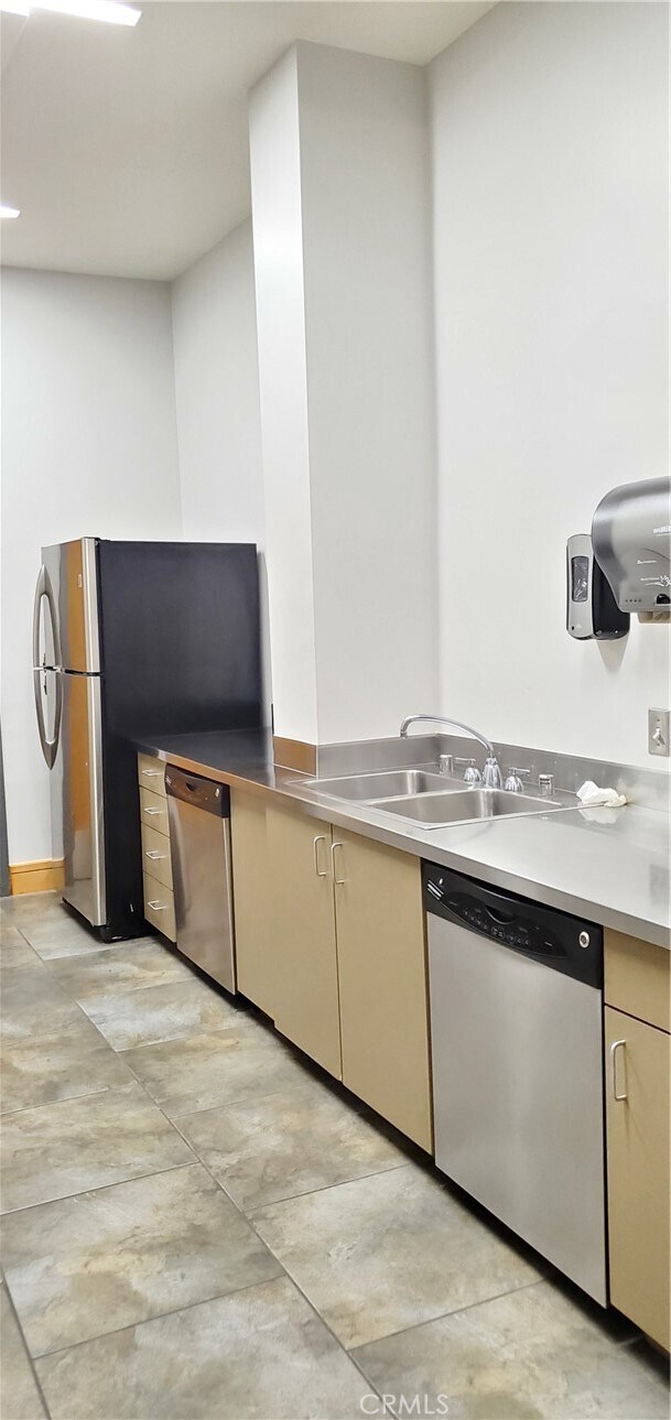 Building Photo - 21 Gramercy