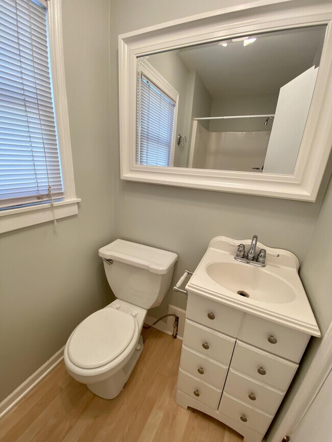 Building Photo - 6034 Juniper Dr