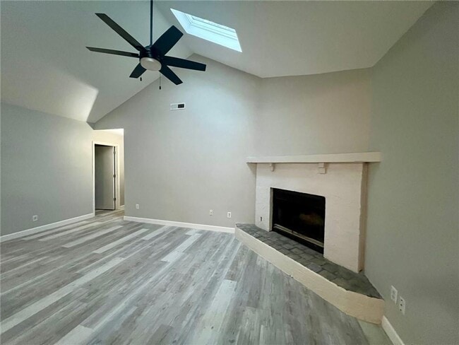 Building Photo - 1201 S 26th St