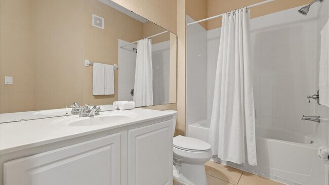 Building Photo - 5037 Shoreway Loop