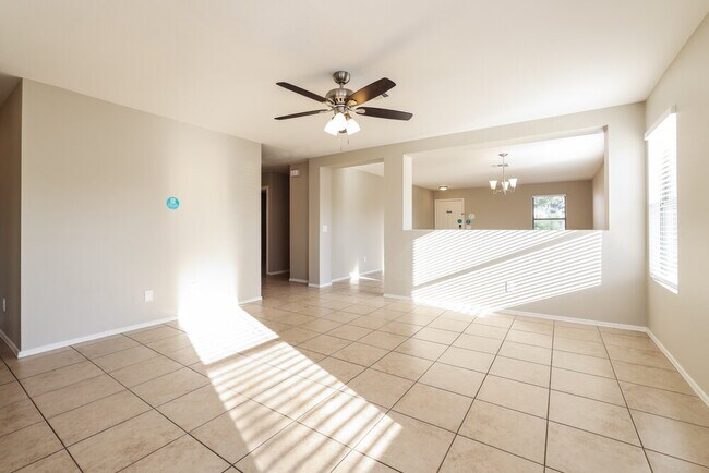 Building Photo - 1774 W Summer Dawn Dr