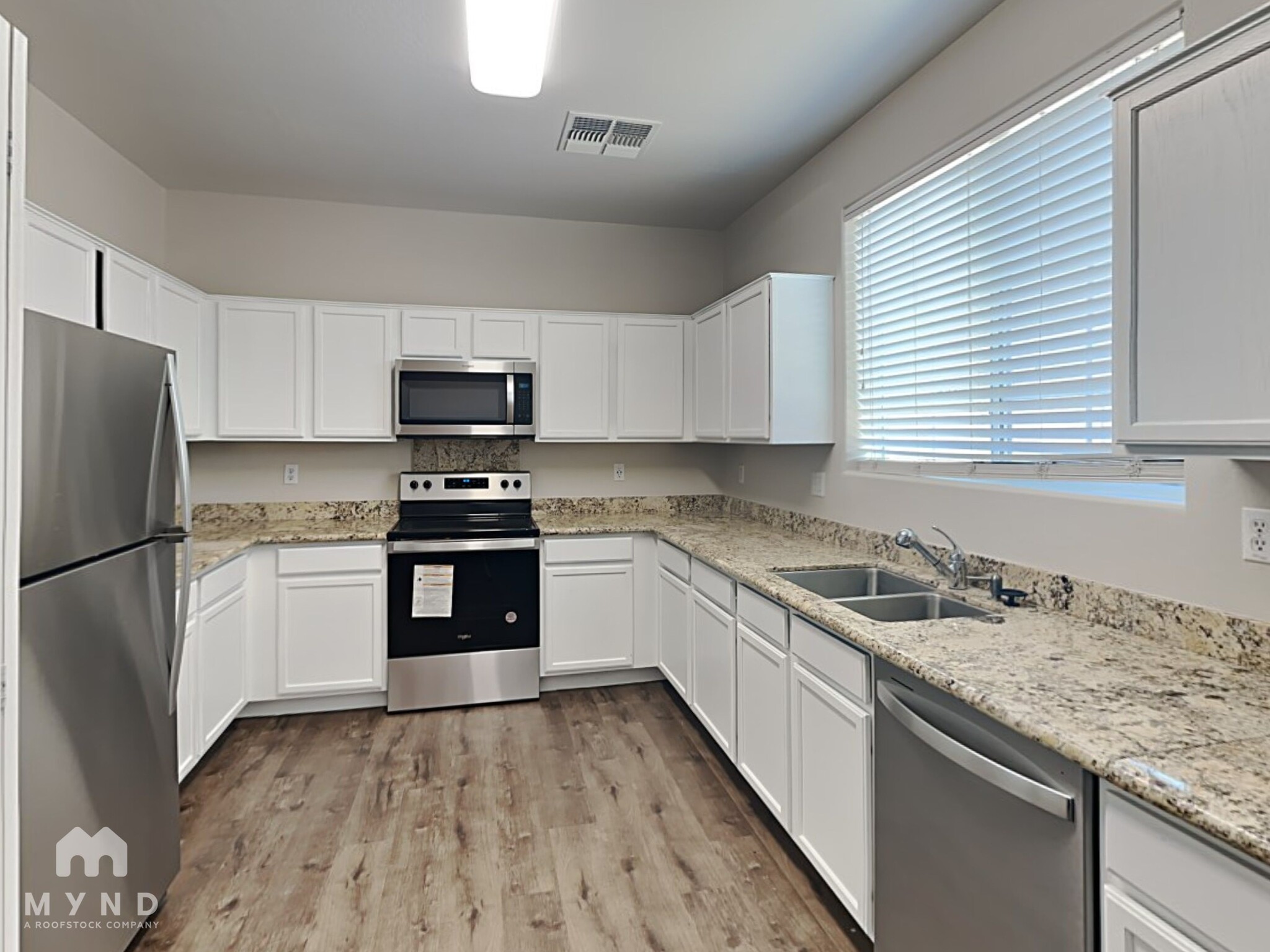 Building Photo - 7511 S 27th Terrace
