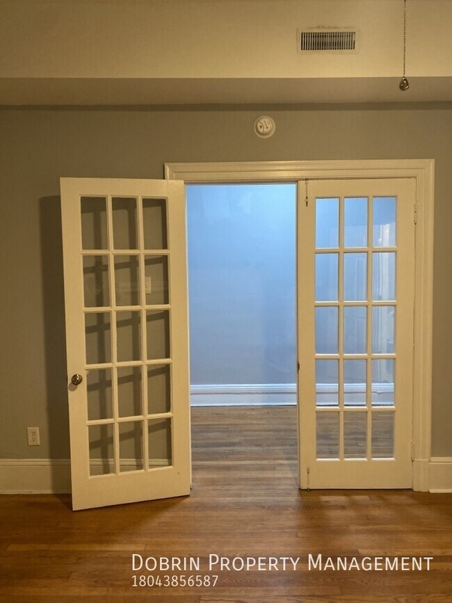 Building Photo - 507 W Marshall St