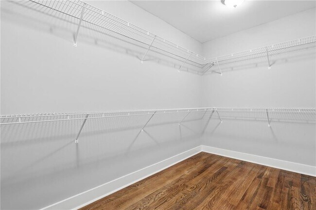 Building Photo - 1375 Miller Reed Ave SE