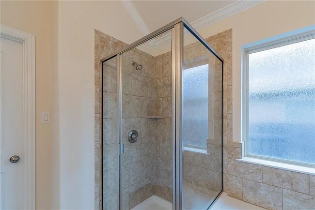 Building Photo - 104 Lily Turf Cove