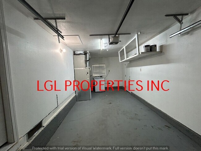 Building Photo - 6207 Booth Ln