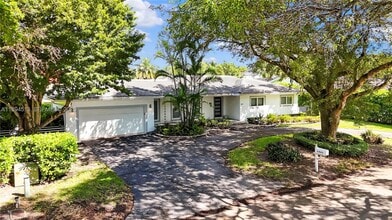 Building Photo - 1441 Agua Ave