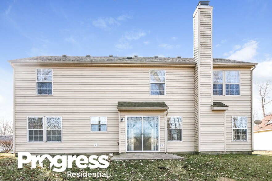 Building Photo - 12614 Gunnison Dr