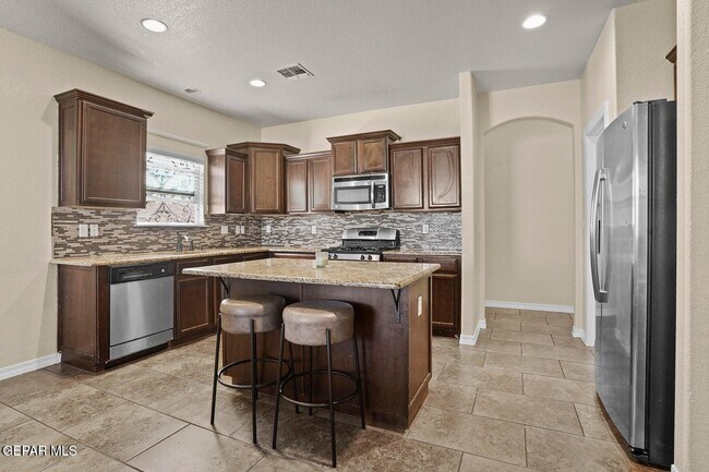 Building Photo - 13157 Lost Willow