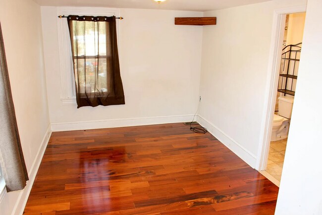 Building Photo - Charming 4BD/3BA | West Chester Borough | Steps to Dining & Shopping