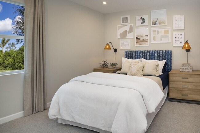 Building Photo - 14058 SW Surina St