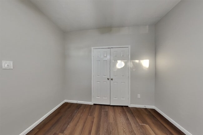 Building Photo - 16926 Pheasant Ridge Dr