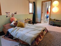 Building Photo - 314 W 8th Ave