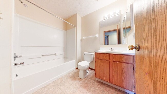 Building Photo - 5498 Cedar Springs