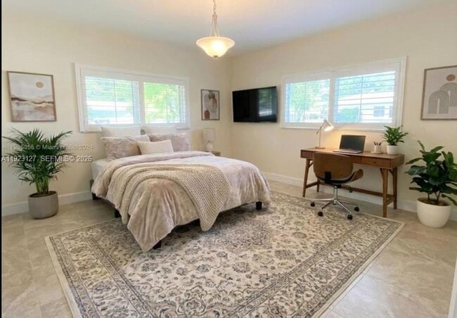 Building Photo - 100 S Prospect Dr