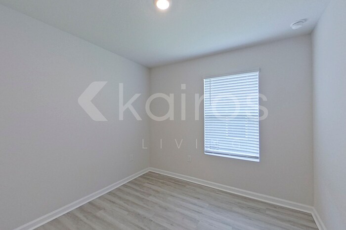 Building Photo - 4789 Malay Cir