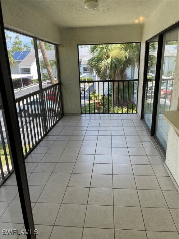 Building Photo - 13331 Greengate Blvd