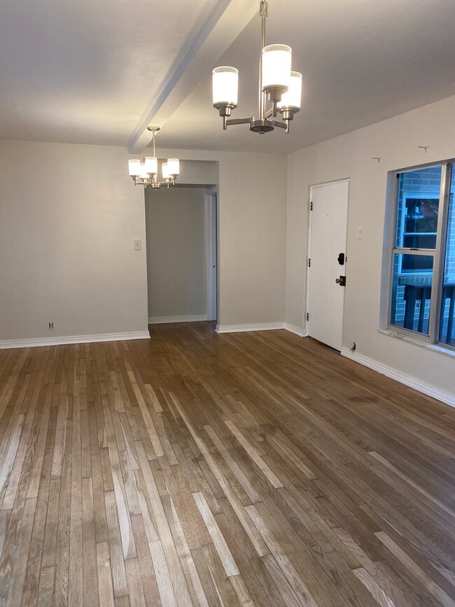 Building Photo - Indian Trail