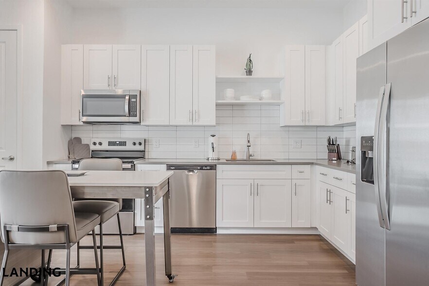 Building Photo - 515 Corso Ln