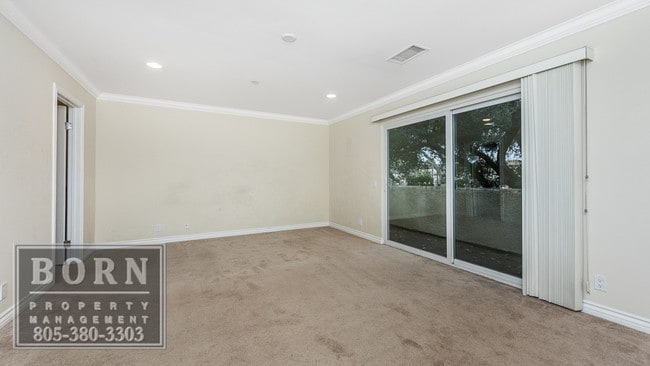 Building Photo - 2729 Los Robles Rd