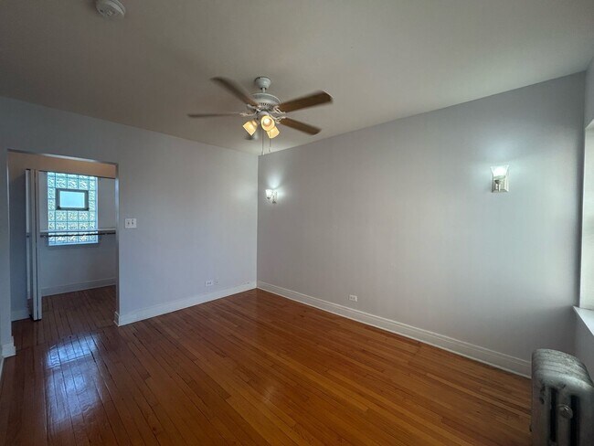 Building Photo - 4411 N Kenneth Ave