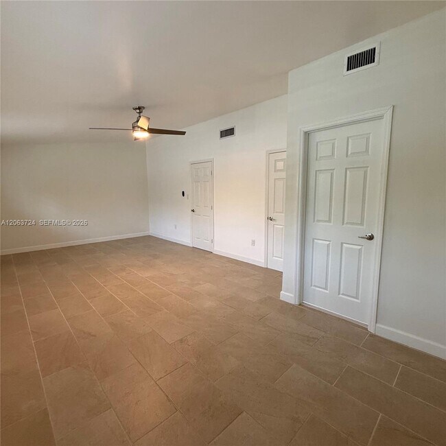 Building Photo - 10672 SW 79th Terrace