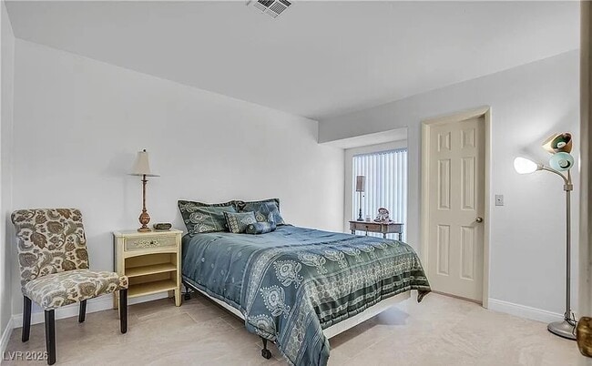 Building Photo - 8437 Sheltered Valley Dr