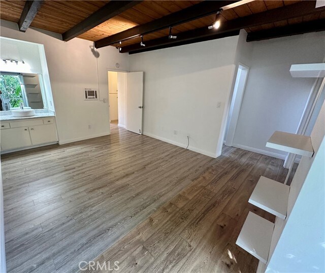 Building Photo - 1815 Armour Ln