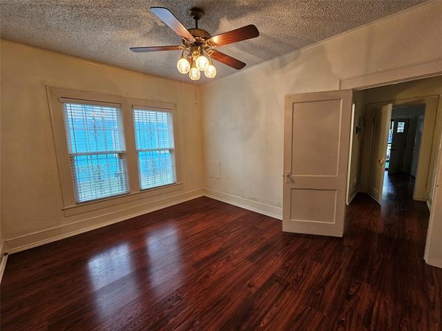Building Photo - 1634 Poplar St
