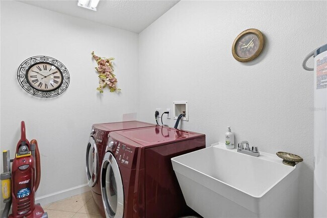 Building Photo - 6336 Buford St