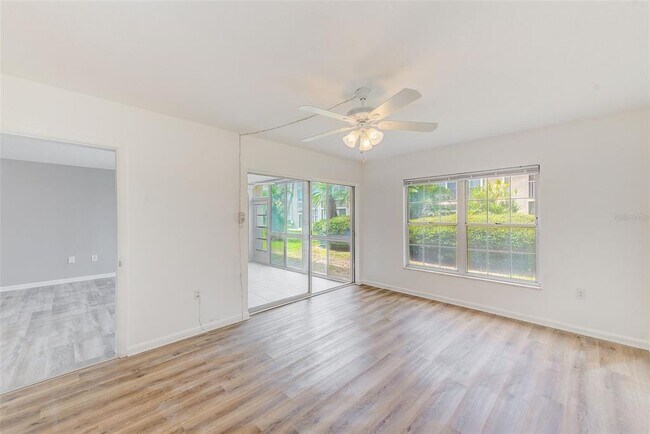 Building Photo - 10280 Imperial Point Dr W