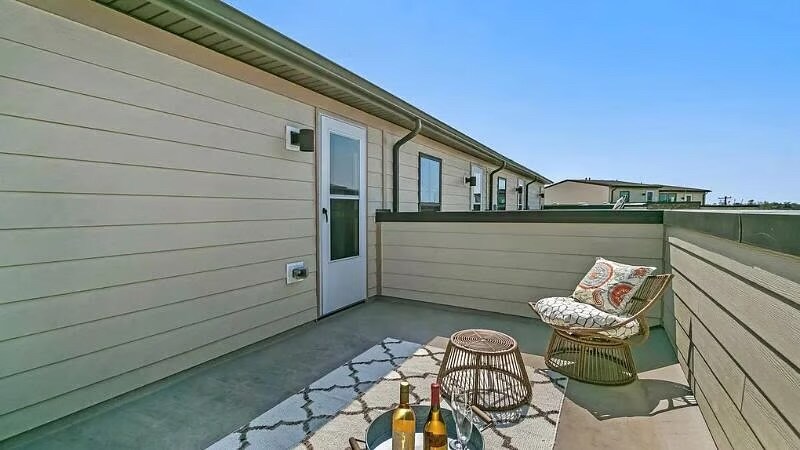 Building Photo - 2820 Arts Vista Blvd