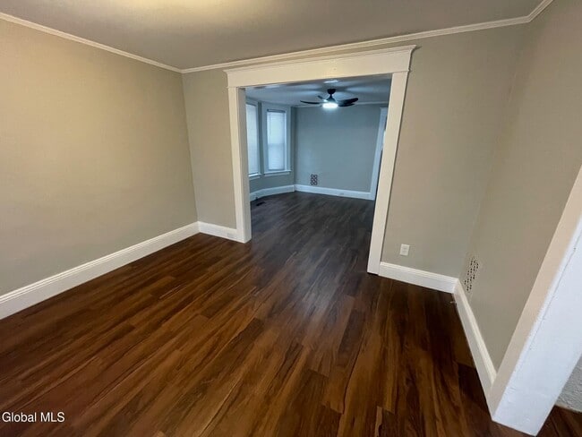 Building Photo - 603 1st St