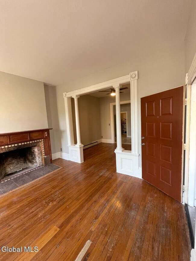 Building Photo - 60 Westerlo St