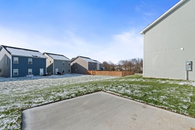 Building Photo - 105 Lambert Fld