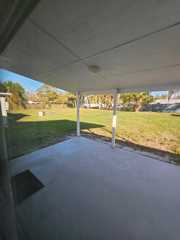 Building Photo - 360 W Fray St