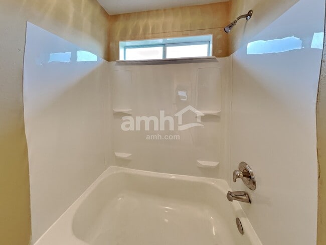 Building Photo - 12919 Palm Leaf Ct