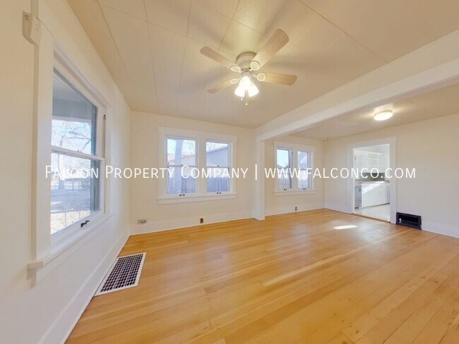 Building Photo - 2107 W Kiowa St