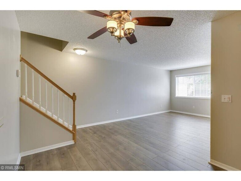 Building Photo - 2597 Yellowstone Dr