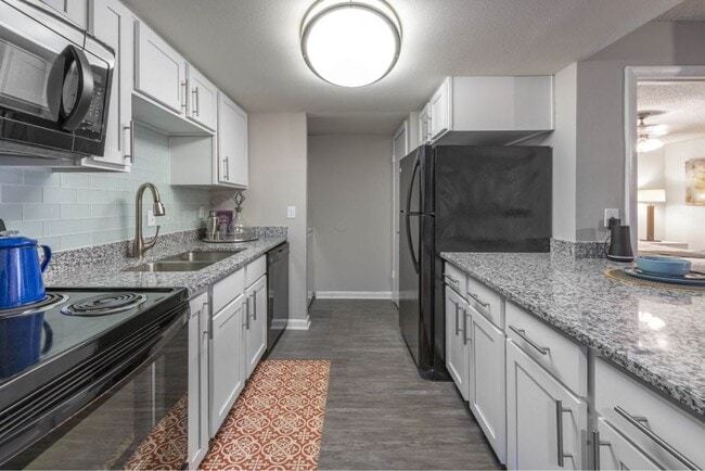 Building Photo - The Livingston