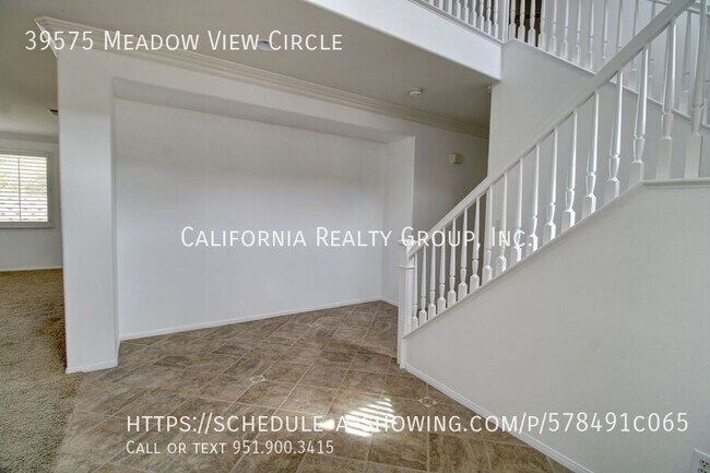 Building Photo - 39575 Meadow View Cir