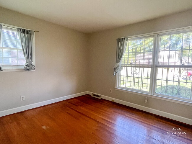 Building Photo - 5324 Elderbank Dr