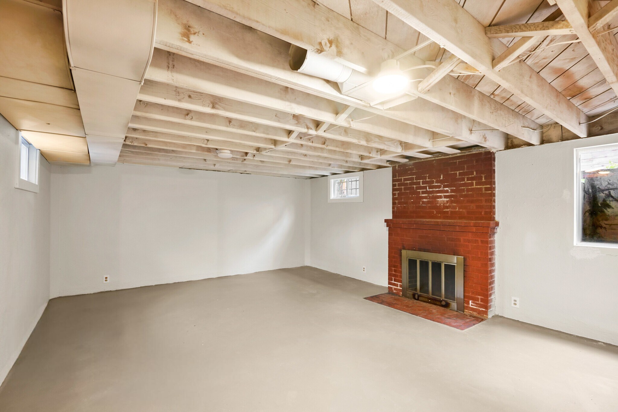 Building Photo - 3837 NE 17th Ave