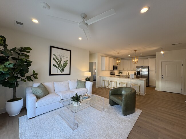 Building Photo - 420 Capstone Dr