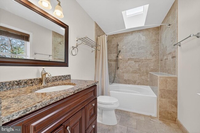 Building Photo - 12592 Rock Ridge Rd