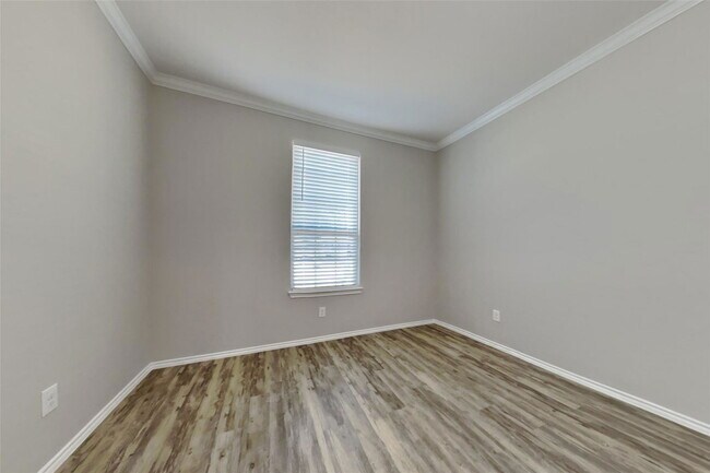 Building Photo - 4295 Roaring Timber Dr