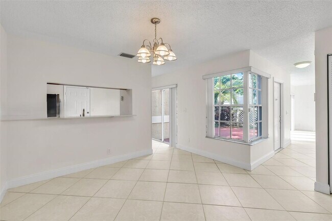 Building Photo - 11163 Chandler Dr