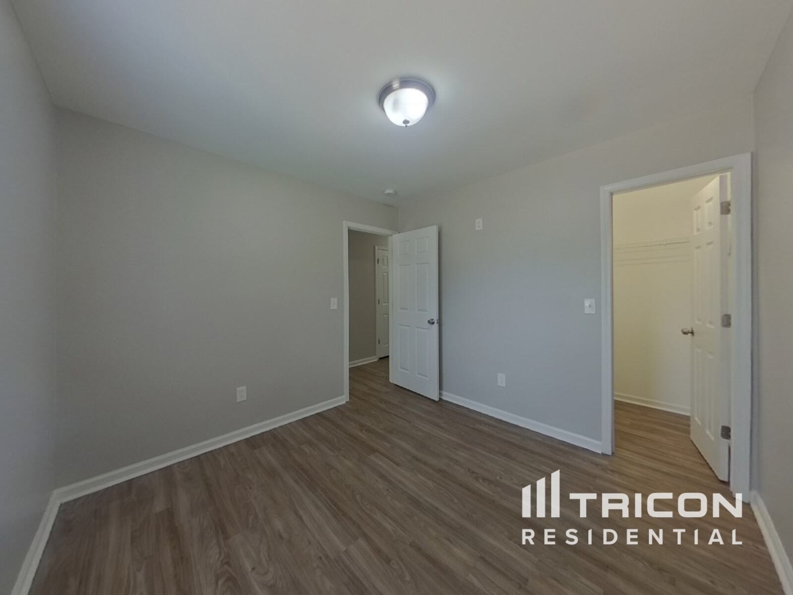 Building Photo - 5434 Peachwood Dr
