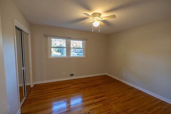 Guest Bedroom 1 - 4698 Garrett Dr SW