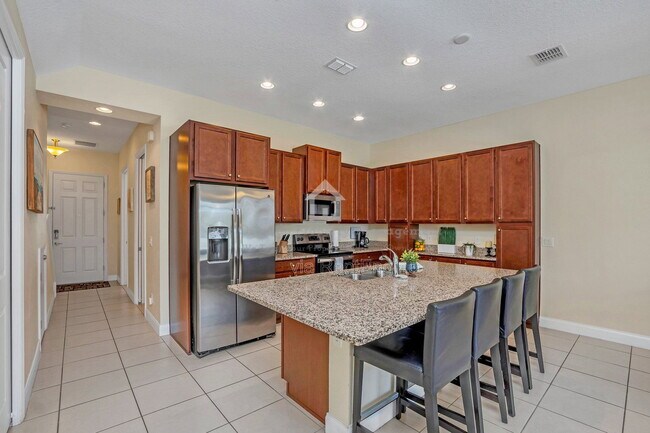 Building Photo - 317 Captiva Dr